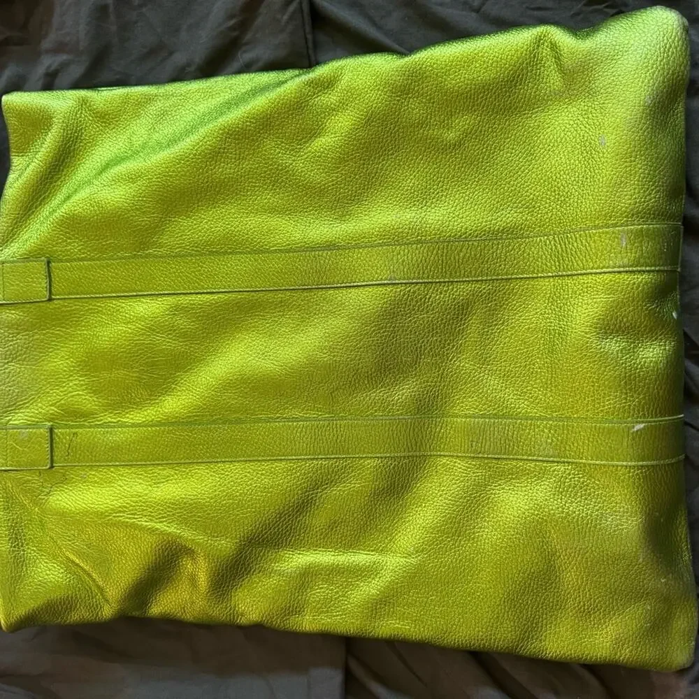 Burberry Prorsum Metallic Green Leather Tote Bag - Picture 9 of 16